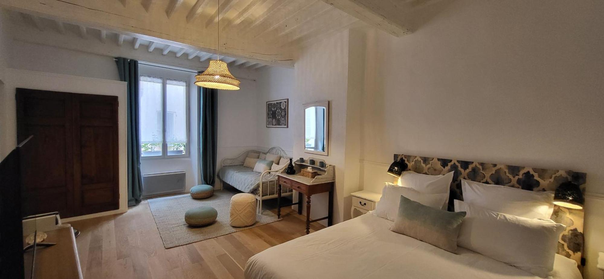 La Belle Histoire Bed & Breakfast Claviers Bagian luar foto