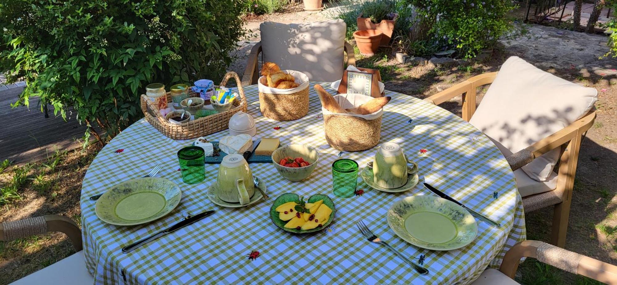 La Belle Histoire Bed & Breakfast Claviers Bagian luar foto