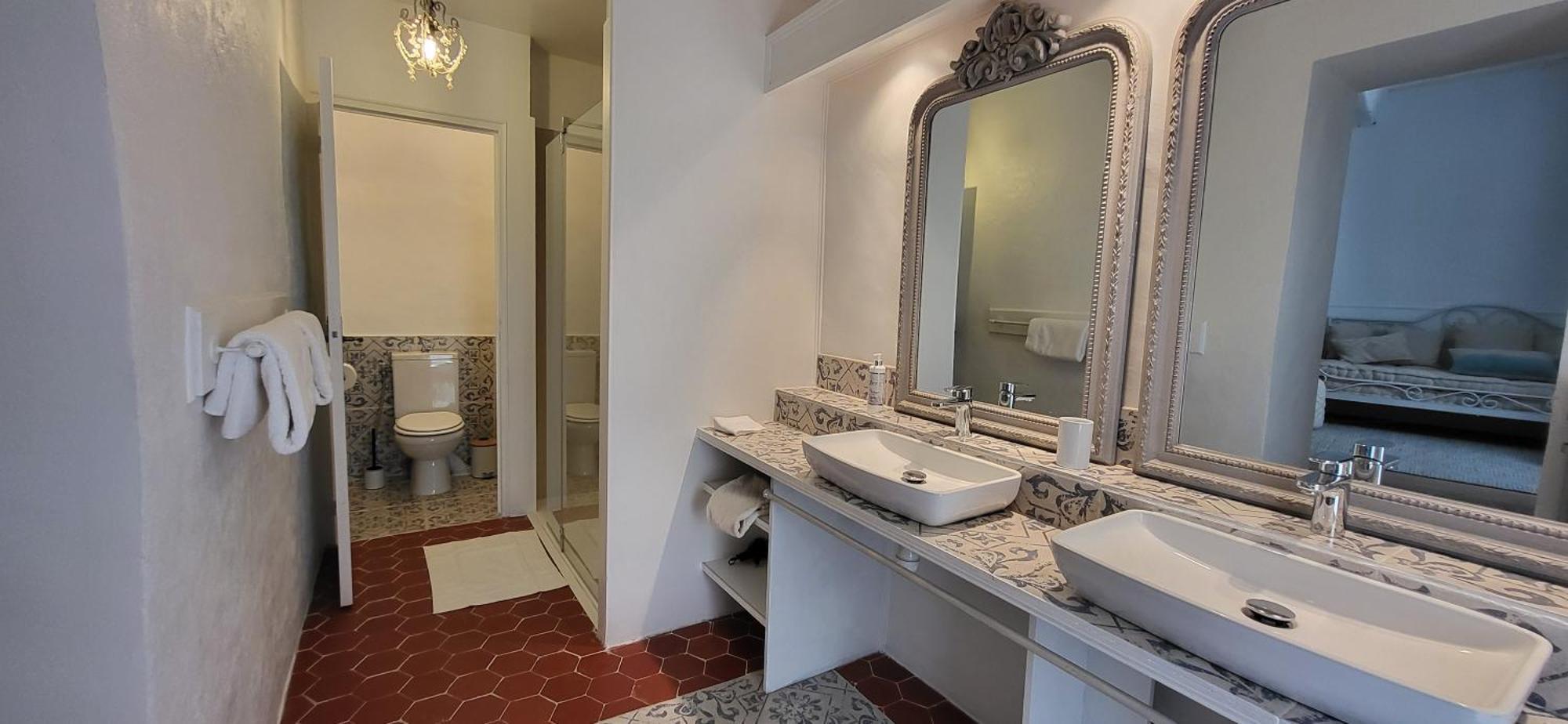 La Belle Histoire Bed & Breakfast Claviers Bagian luar foto