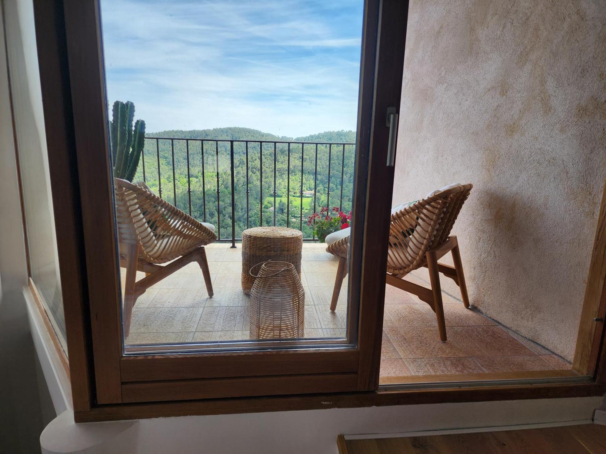 La Belle Histoire Bed & Breakfast Claviers Bagian luar foto